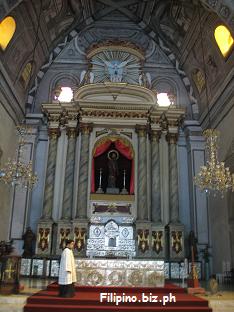 Main Altar of San Agustin Church